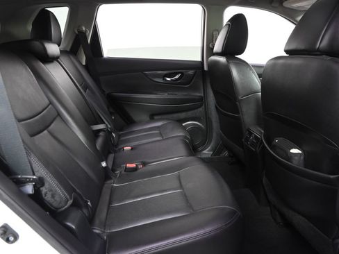 Used 2016 Nissan Rogue SL w/ SL Premium Package AWD/4WD image 18