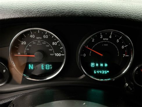 Used 2015 Jeep Wrangler Unlimited Sport w/ Connectivity Group image 15