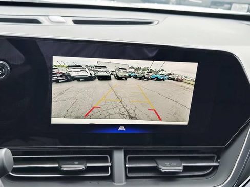 New 2026 Chevrolet Trax RS w/ Sunroof Package FWD image 20