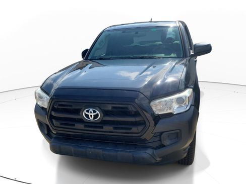 Used 2016 Toyota Tacoma SR RWD image 10