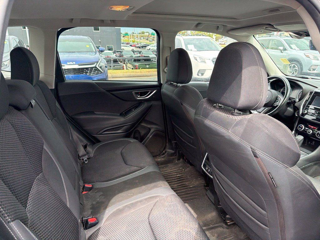 Used 2020 Subaru Forester Premium AWD/4WD image 4