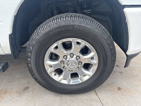 Used 2023 RAM 2500 Laramie AWD/4WD image 33
