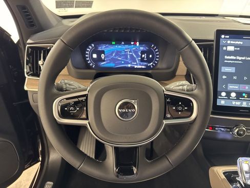 New 2026 Volvo XC90 B5 Plus w/ Protection Package image 11