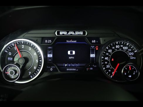 Used 2022 RAM 1500 Laramie image 29