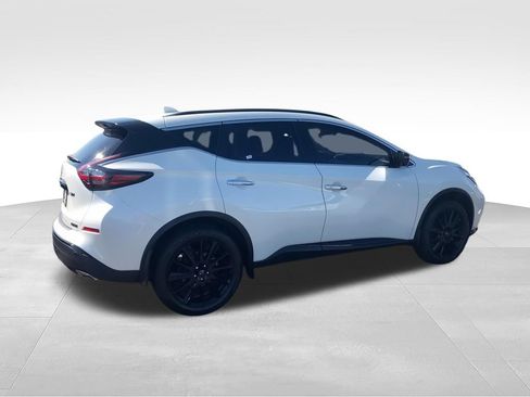 Used 2023 Nissan Murano SV w/ SV Midnight Edition Package FWD image 8