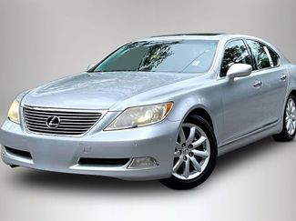 Used 2007 Lexus LS 460 RWD video 1