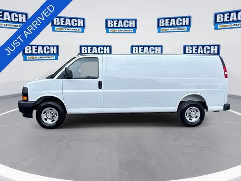 New 2026 Chevrolet Express 3500 Extended w/ Driver Convenience Package RWD image 5