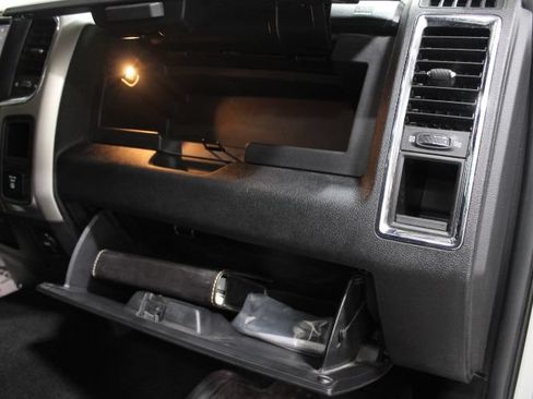 Used 2017 RAM 2500 Laramie w/ Convenience Group AWD/4WD image 26
