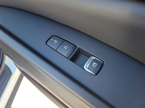 New 2026 Kia Carnival SX image 11