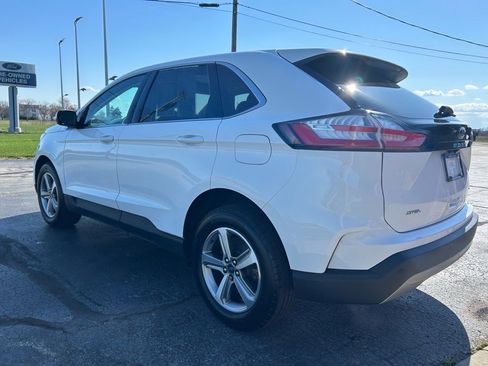Used 2022 Ford Edge SEL w/ Convenience Package image 9