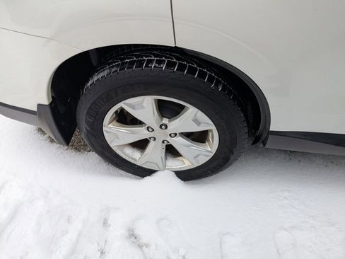 Used 2014 Subaru Forester 2.5i Limited w/ Popular Package #2 image 8