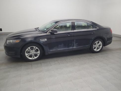 Used 2018 Ford Taurus SEL w/ Equipment Group 201A FWD image 2