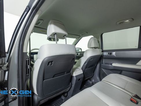 Used 2024 Hyundai Santa Fe SE AWD/4WD image 26
