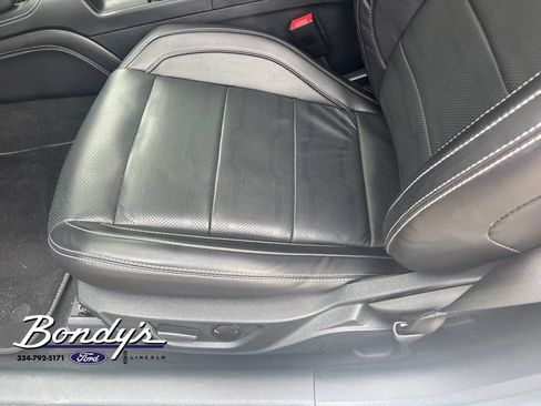 Used 2023 Ford Mustang GT Premium w/ Equipment Group 401A RWD image 9
