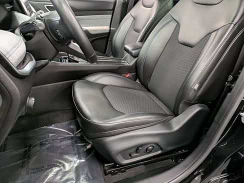 Used 2022 Jeep Compass Latitude w/ Sun and Sound Group image 10