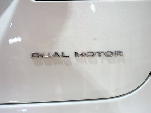 Used 2019 Tesla Model S 100D AWD/4WD image 24