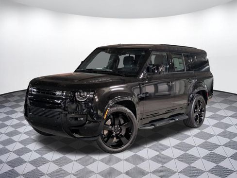 New 2026 Land Rover Defender 130 X-Dynamic SE AWD/4WD image 1