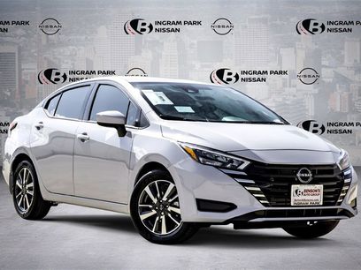 New 2025 Nissan Versa SV w/ Trunk Package