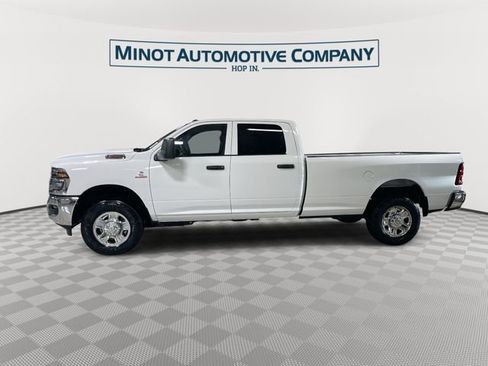 New 2026 RAM 2500 Tradesman w/ Chrome Appearance Group AWD/4WD image 5