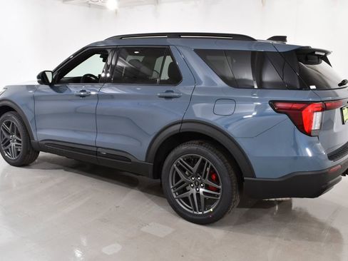 New 2026 Ford Explorer ST-Line AWD/4WD image 15