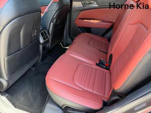 Certified 2024 Kia Sportage SX AWD/4WD image 15
