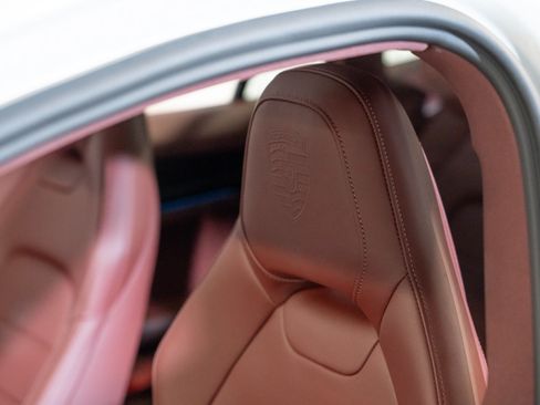 Certified 2026 Porsche Panamera image 25