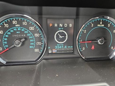 Used 2013 Jaguar XF R-S image 46