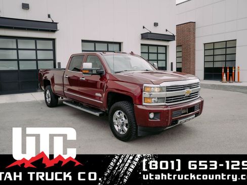 Used 2015 Chevrolet Silverado 3500 High Country image 1