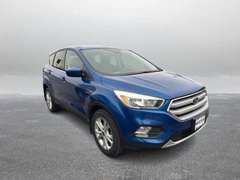 Certified 2019 Ford Escape SE w/ Ford Safe & Smart Package image 5