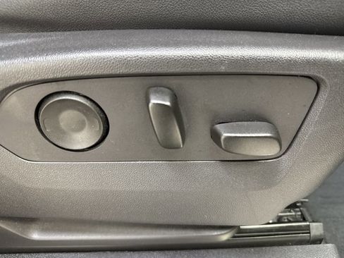 Used 2024 GMC Sierra 1500 SLT image 30