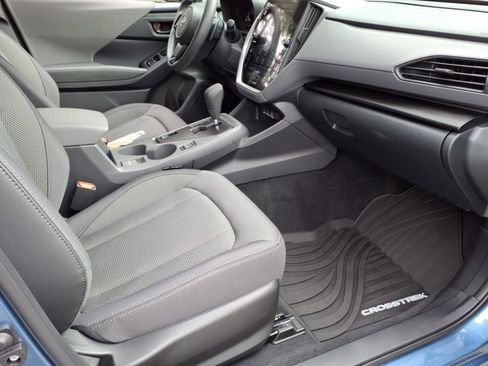 Certified 2024 Subaru Crosstrek 2.0i Premium image 8