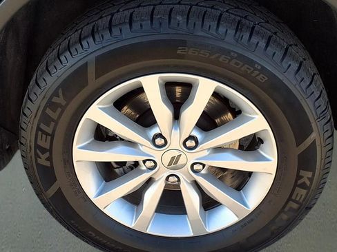 Used 2023 Dodge Durango SXT Launch Edition image 25