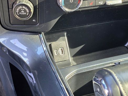 Certified 2022 Ford F150 XLT w/ Equipment Group 302A High image 29