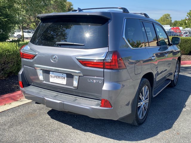 Used 2016 Lexus LX 570 4WD w/ Luxury Package image 3