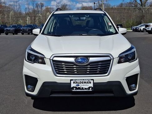 Used 2021 Subaru Forester Premium AWD/4WD image 2