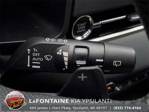 Used 2024 Mitsubishi Outlander SE Black Edition image 20