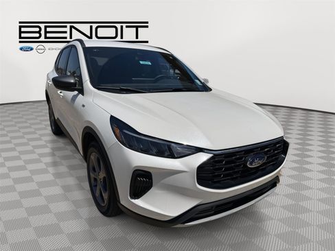 New 2026 Ford Escape ST-Line w/ Tech Pack #1 FWD image 4