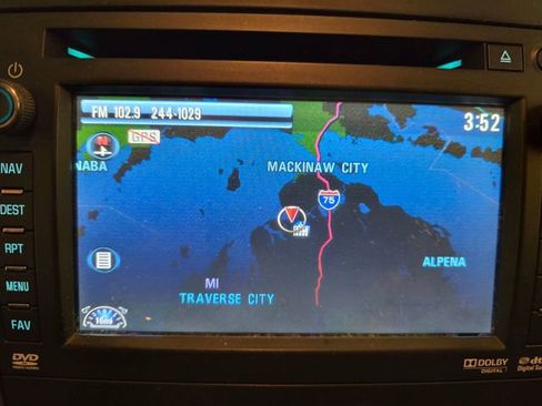 Used 2013 GMC Yukon XL SLT w/ Regional Value Package image 22