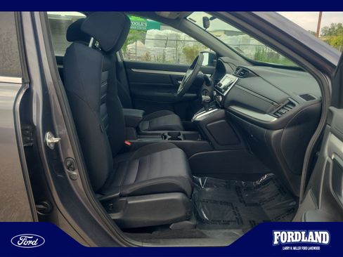 Used 2018 Honda CR-V LX image 19