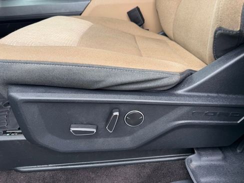 Used 2021 Ford F150 XLT w/ Equipment Group 302A High image 17