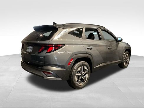 New 2026 Hyundai Tucson SEL image 3
