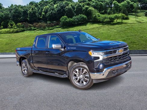 Used 2024 Chevrolet Silverado 1500 LT image 1