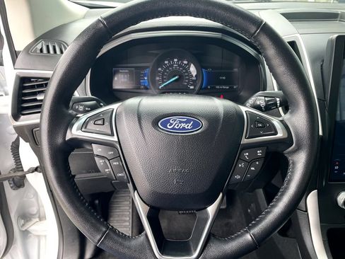 Used 2024 Ford Edge SEL AWD/4WD image 13