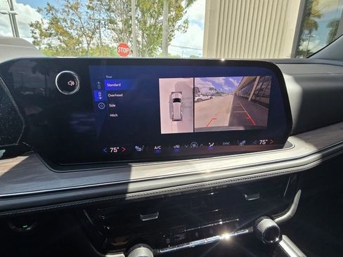 Used 2025 Chevrolet Tahoe Z71 w/ Z71 Off-Road Package image 19