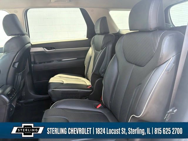 Used 2025 Hyundai Palisade SEL AWD/4WD image 14