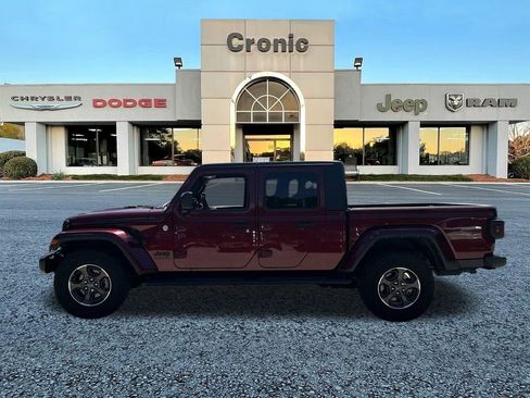 Used 2021 Jeep Gladiator Sport image 6
