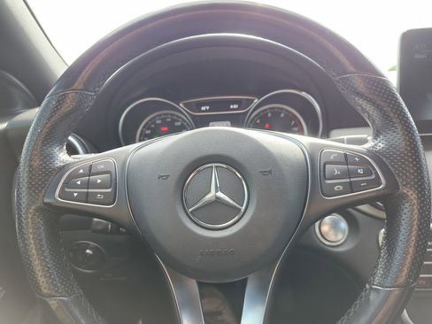 Used 2019 Mercedes-Benz CLA 250 4MATIC image 32