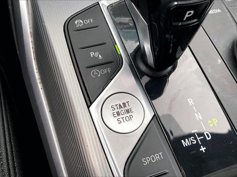 Used 2019 BMW 330i 330i w/ Driving Assistance Package image 32