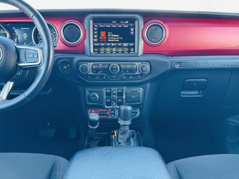 Used 2023 Jeep Wrangler Unlimited Rubicon w/ Xtreme 35 Tire Package image 23