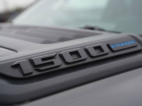 New 2026 RAM 1500 Laramie w/ Night Edition AWD/4WD image 42